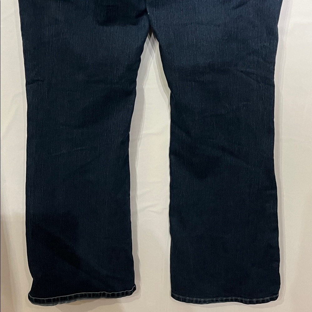 Jennifer Lopez Dark Blue Denim size 8. Inseam 32”. - Picture 5 of 9